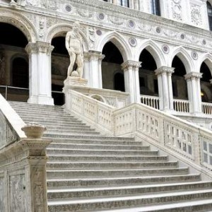 Palazzo Ducale - Scala dei Giganti